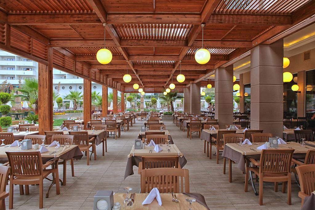 Dizalya Palm Garden Hotel Konaklı Esterno foto